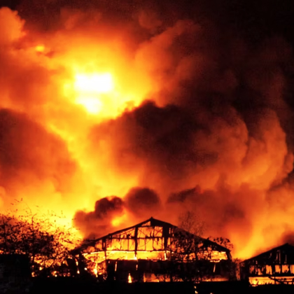 Harris Balcombe Commercial Fire Hazel 4D